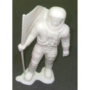 Vintage 1970s Louis Marx & Co. White Apollo Astronaut Figure MADE IN USA